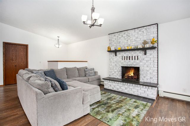 3001 E 82nd Street, Newaygo, MI 49337