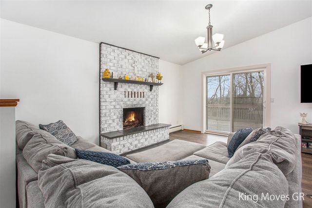 3001 E 82nd Street, Newaygo, MI 49337