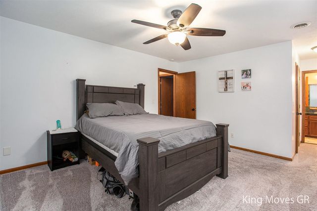 3001 E 82nd Street, Newaygo, MI 49337