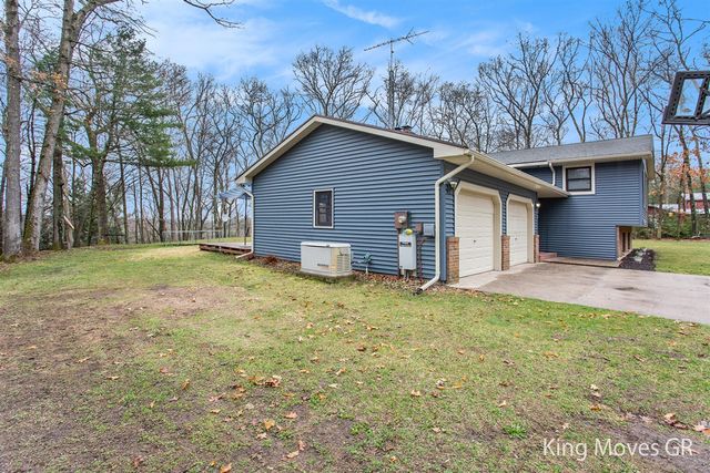 3001 E 82nd Street, Newaygo, MI 49337
