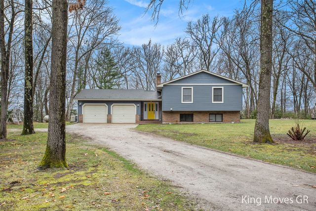 3001 E 82nd Street, Newaygo, MI 49337