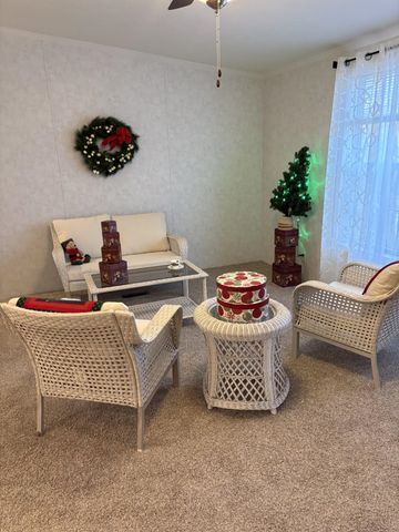 10 Granite Lane, Wolfeboro, NH 03894