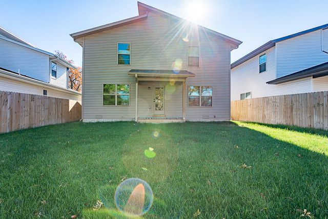 2644 N Prospect Avenue, Springfield, MO 65803