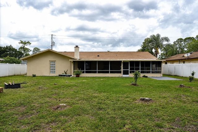 134 BEECHWOOD LANE, Palm Coast, FL 32137