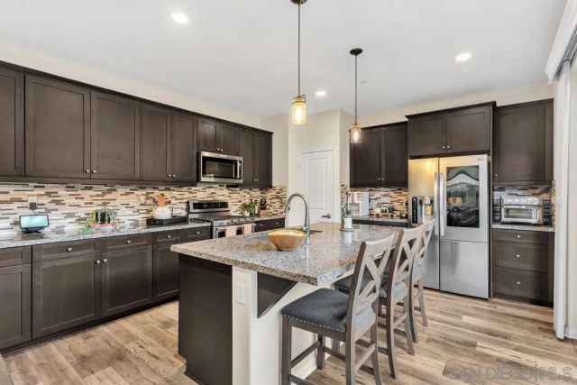 8514 Boulder Way, Santee, CA 92071