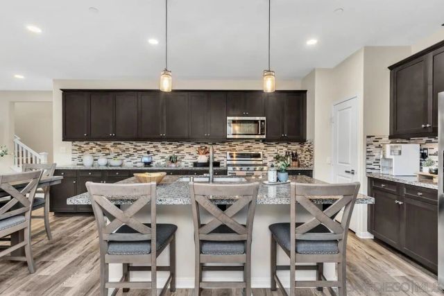 8514 Boulder Way, Santee, CA 92071