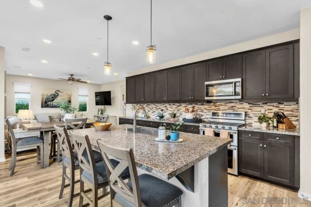 8514 Boulder Way, Santee, CA 92071