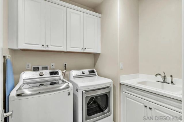 8514 Boulder Way, Santee, CA 92071