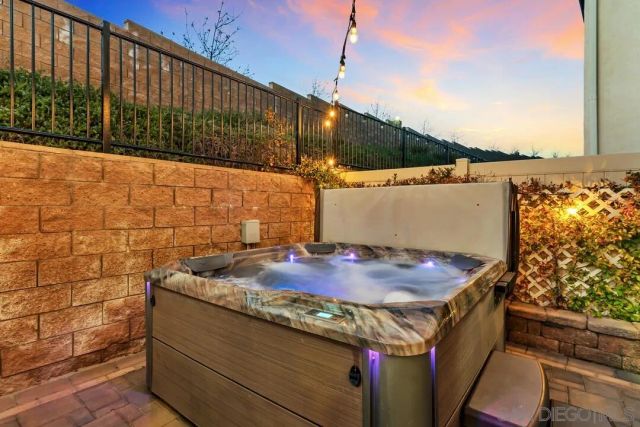 8514 Boulder Way, Santee, CA 92071