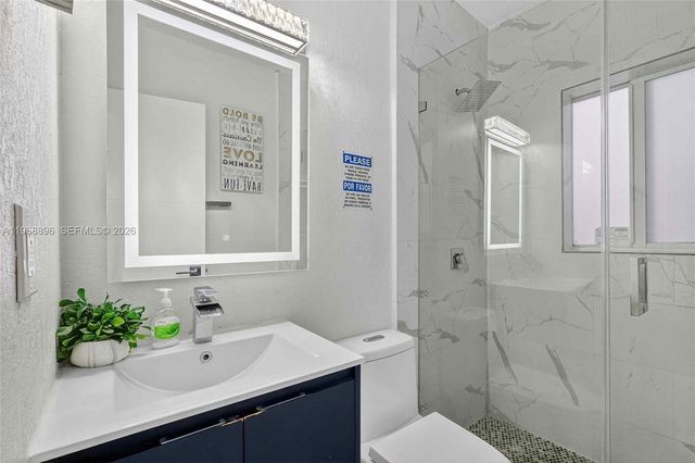 231 NW 44th St, Miami, FL 33127