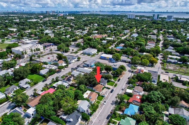231 NW 44th St, Miami, FL 33127