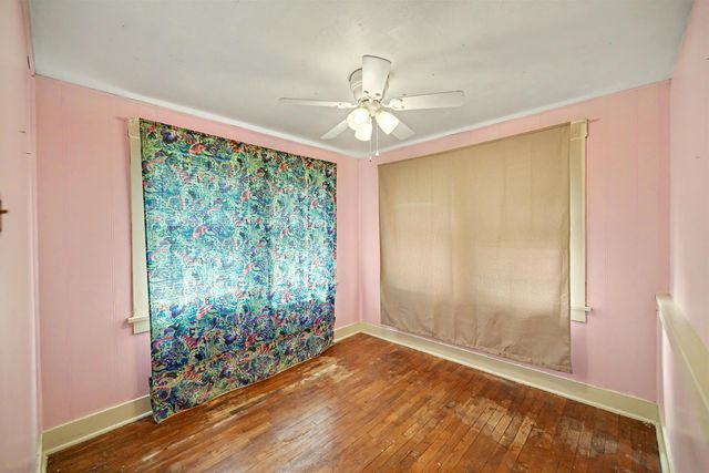 713 W South St., Salina, KS 67401