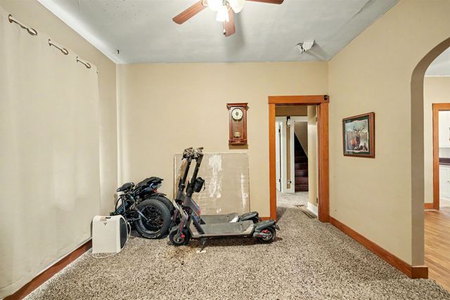 713 W South St., Salina, KS 67401