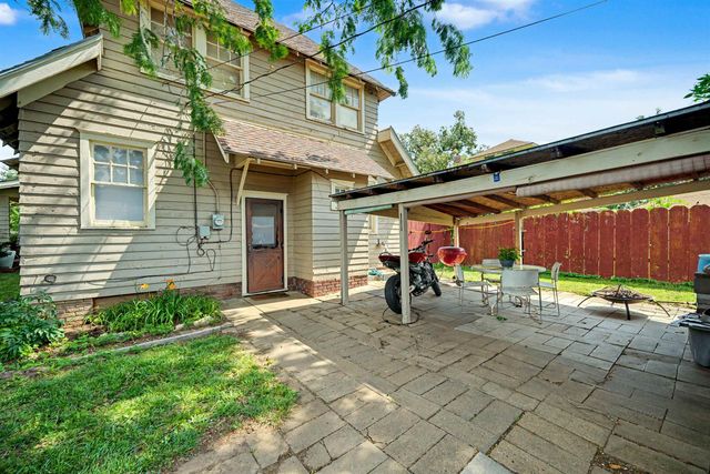 713 W South St., Salina, KS 67401