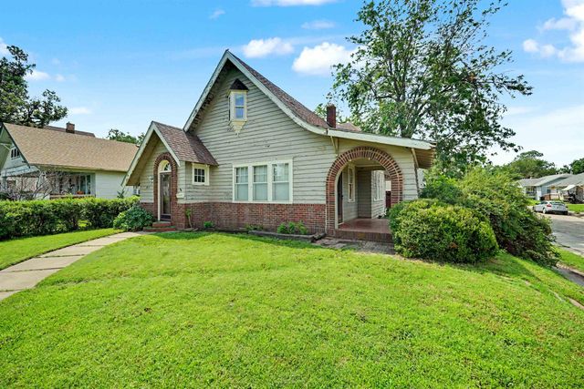 713 W South St., Salina, KS 67401