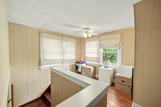 713 W South St., Salina, KS 67401