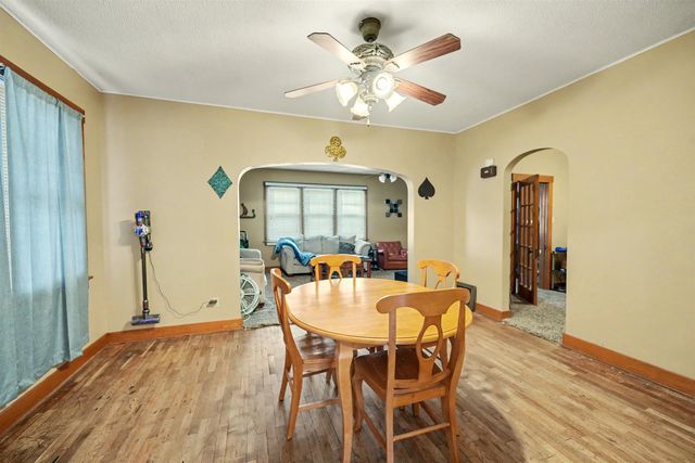 713 W South St., Salina, KS 67401