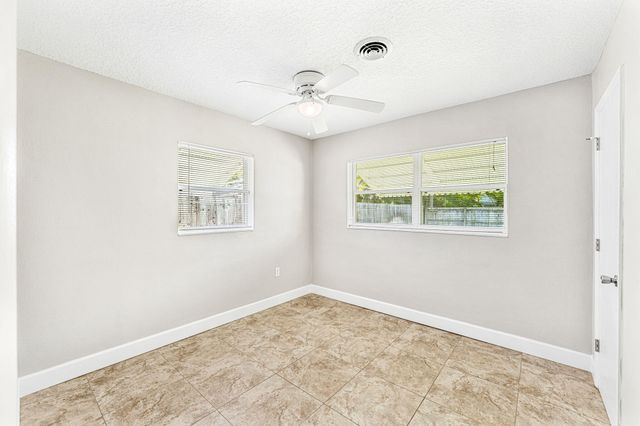 406 N Neptune Drive, Satellite Beach, FL 32937