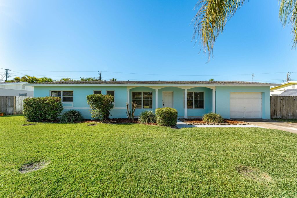 406 N Neptune Drive, Satellite Beach, FL 32937