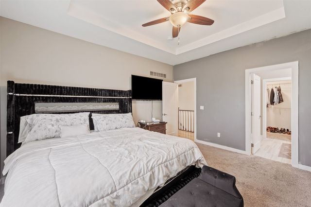 5397 Brook View Avenue, Des Moines, IA 50317