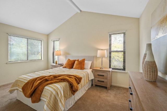 735 E Homestead Road, Sunnyvale, CA 94087