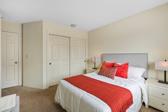735 E Homestead Road, Sunnyvale, CA 94087