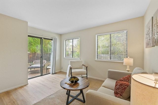 735 E Homestead Road, Sunnyvale, CA 94087