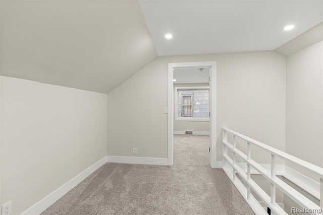 8900 Asbury Park, Detroit, MI 48228