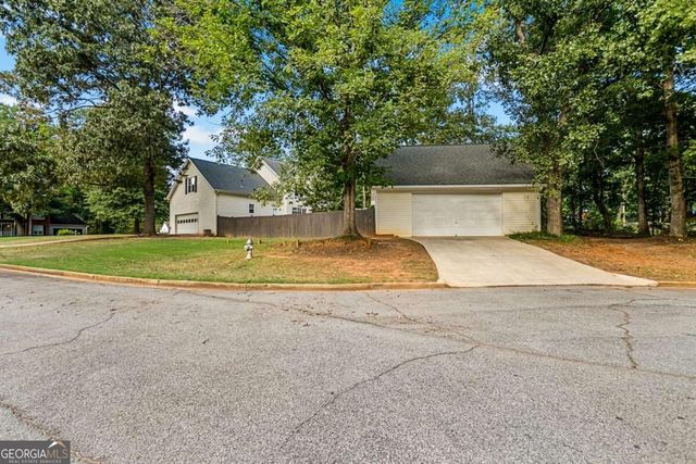 507 Daileys Creek Drive, Mcdonough, GA 30253