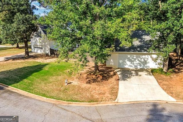 507 Daileys Creek Drive, Mcdonough, GA 30253