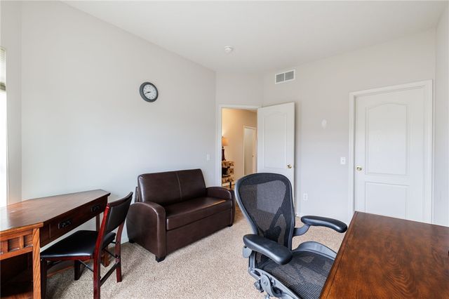 81 Falkirk Place, Greece, NY 14612