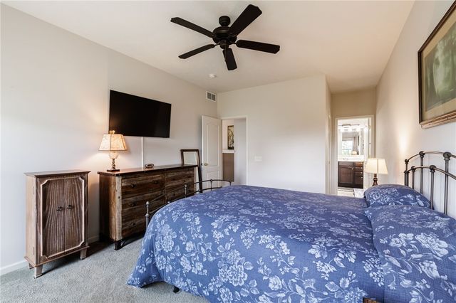 81 Falkirk Place, Greece, NY 14612