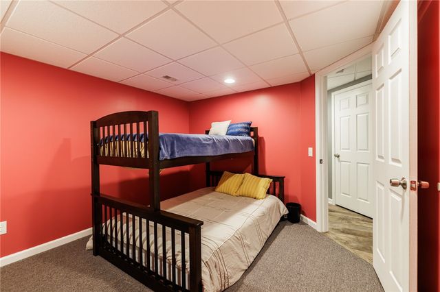 81 Falkirk Place, Greece, NY 14612