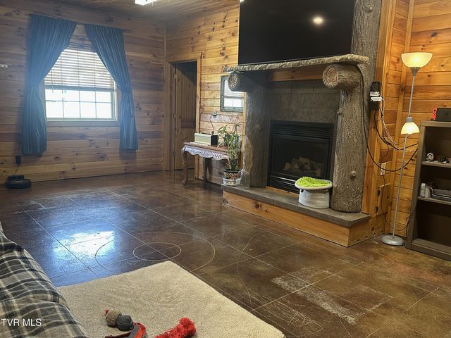 519 Goodson Street, Bristol, VA 24201