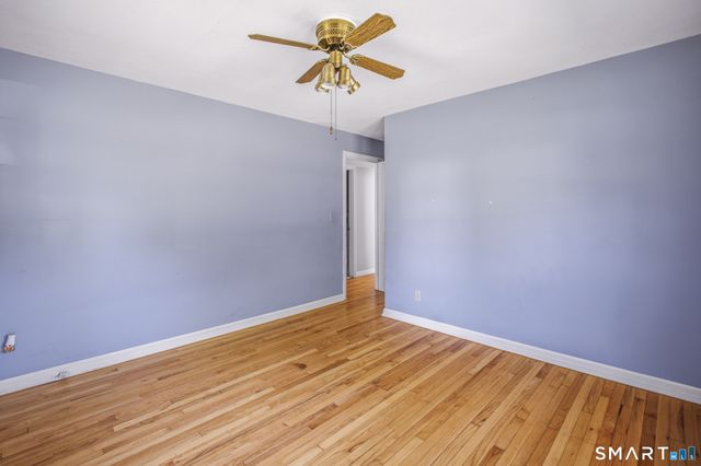 65 Sidehill Road, Hamden, CT 06517