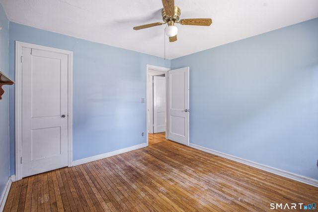 65 Sidehill Road, Hamden, CT 06517