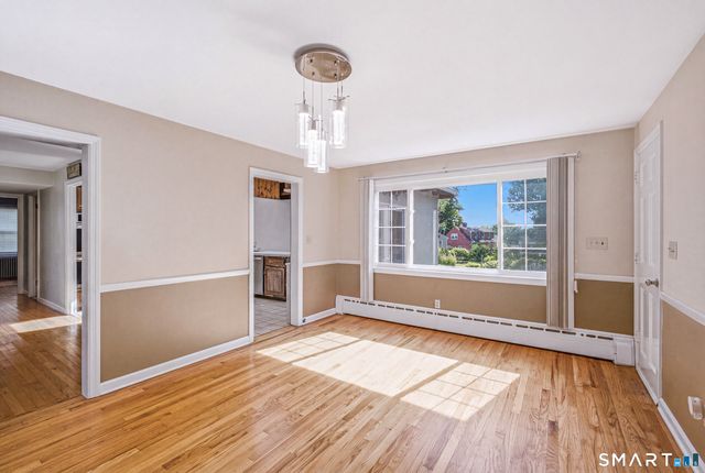 65 Sidehill Road, Hamden, CT 06517