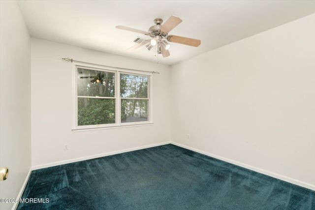 124 Bobbi'S Terrace, Plumsted, NJ 08533