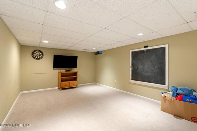 124 Bobbi'S Terrace, Plumsted, NJ 08533