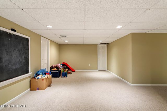 124 Bobbi'S Terrace, Plumsted, NJ 08533