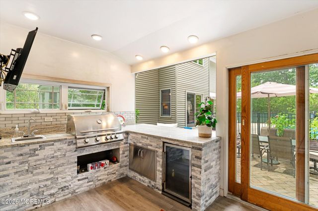 124 Bobbi'S Terrace, Plumsted, NJ 08533
