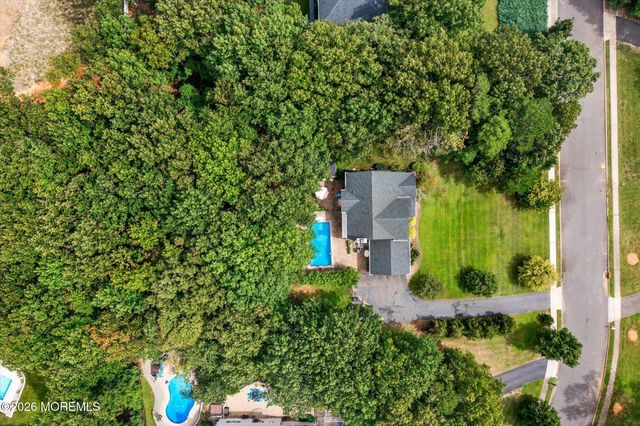 124 Bobbi'S Terrace, Plumsted, NJ 08533