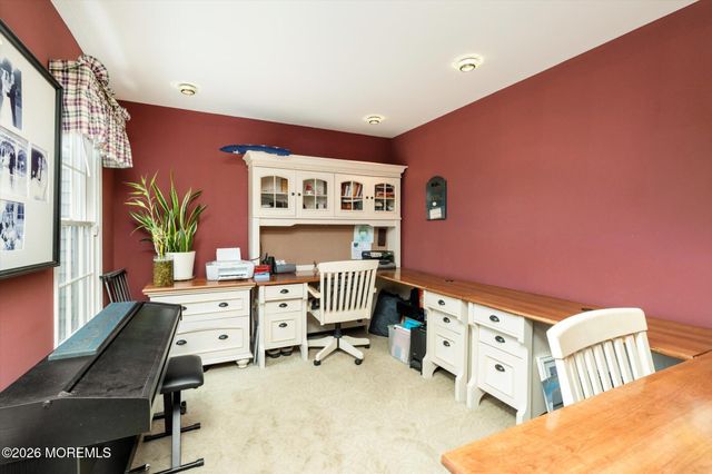 124 Bobbi'S Terrace, Plumsted, NJ 08533