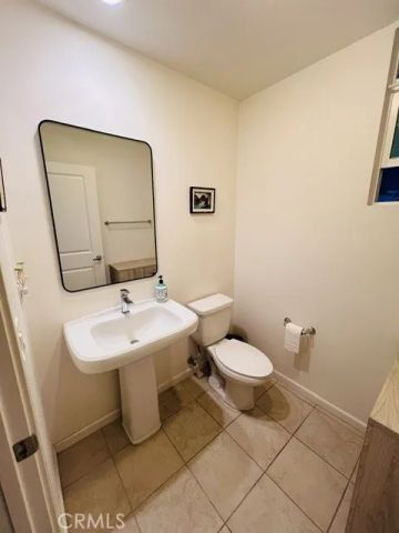 15147 W Fred Way, Van Nuys, CA 91405
