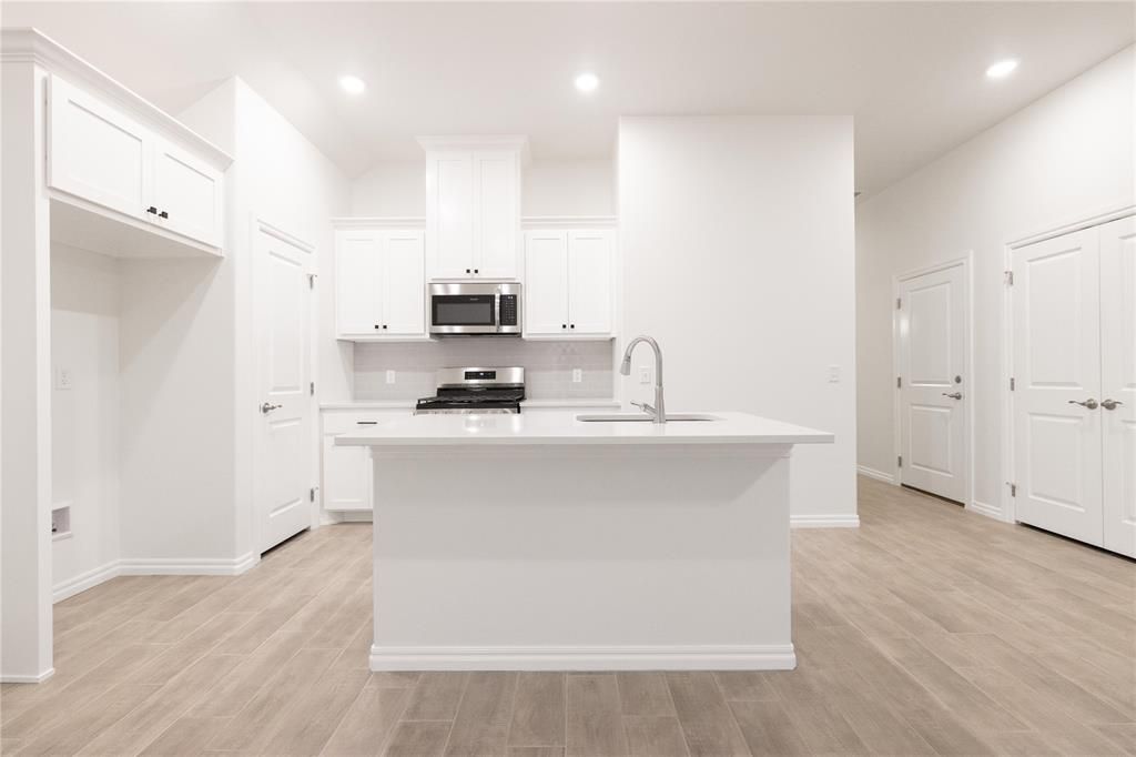 1101 SE 30th Street, Moore, OK 73160