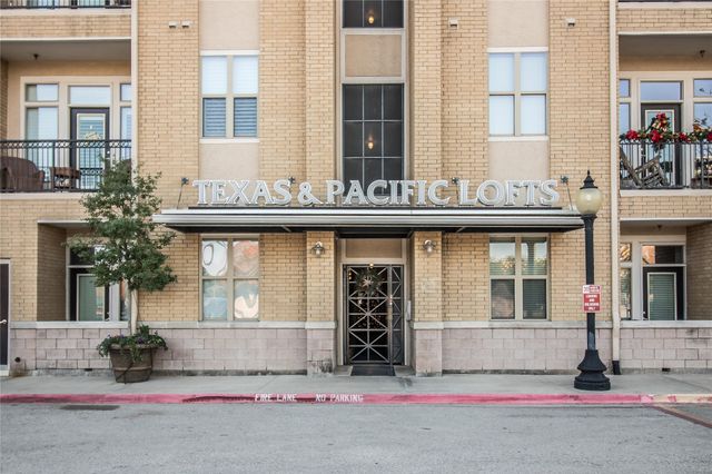 201 W Lancaster Avenue 203, Fort Worth, TX 76102