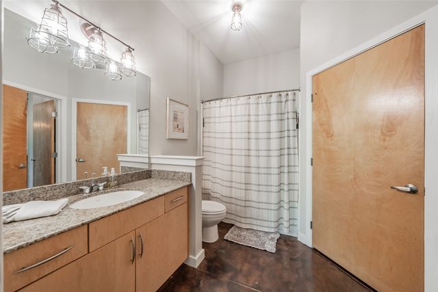 201 W Lancaster Avenue 203, Fort Worth, TX 76102