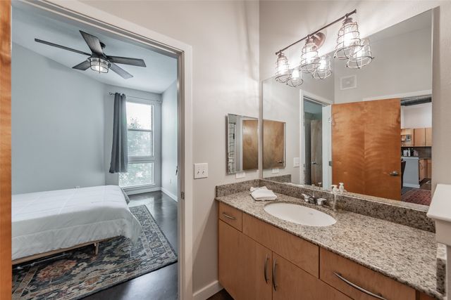 201 W Lancaster Avenue 203, Fort Worth, TX 76102