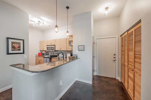 201 W Lancaster Avenue 203, Fort Worth, TX 76102