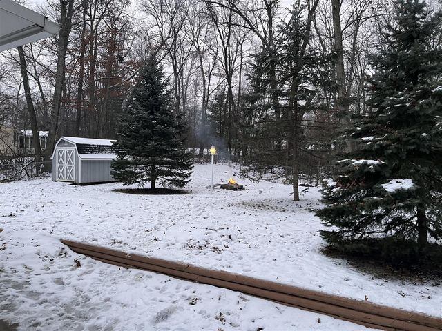 1570 Fawn Lake Drive, West Branch, MI 48661